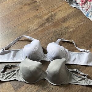 SO Vanity Fair Light Gray & Gray Molded Underwire Bras - Set of 2
